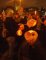 Etudiantes avec des lanternes "I love JoG"
