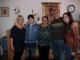 Famille P. dans leur appartement